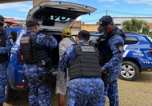 Reconhecimento facial leva à prisão de suspeito com dois processos por homicídio em Maceió