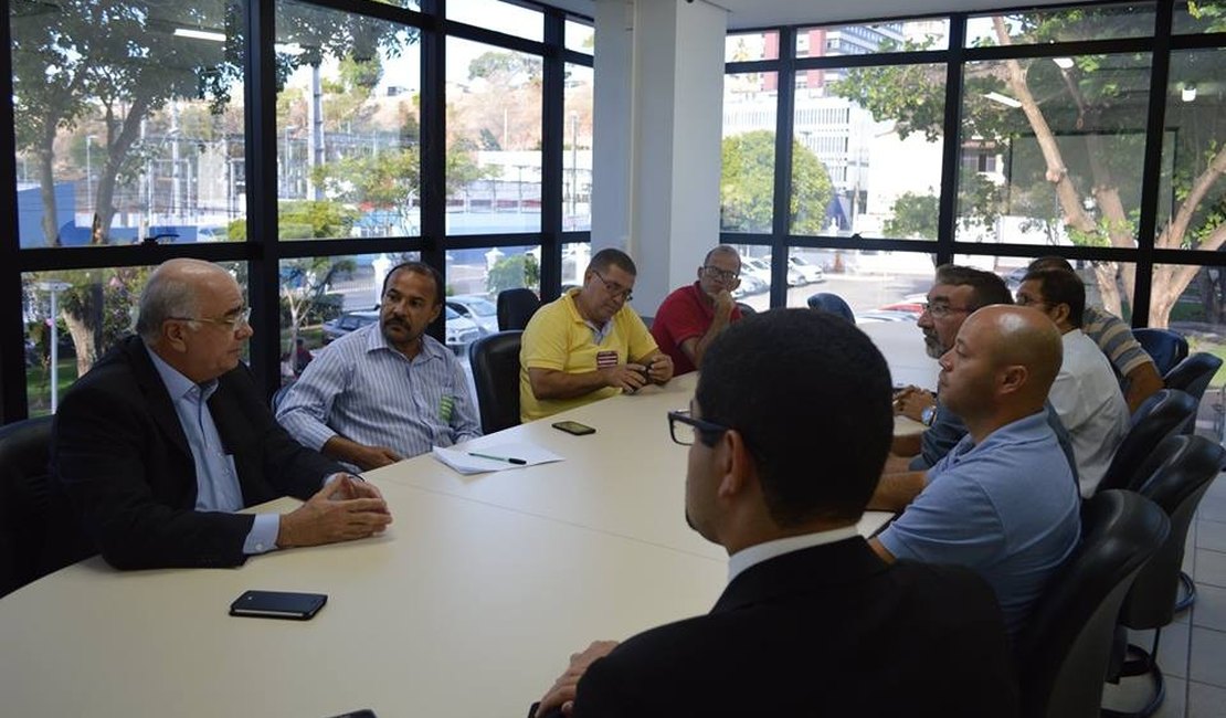 Novo secretário diz ao Sindpol que apresentará proposta oficial na próxima terça