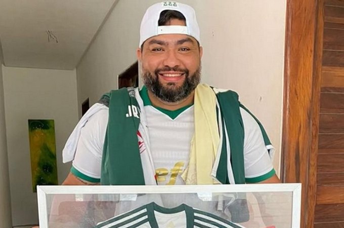 Bastante conhecido no cenário local de pagode, Jeferson Gomes cai em via e morre em Arapiraca após possível infarto