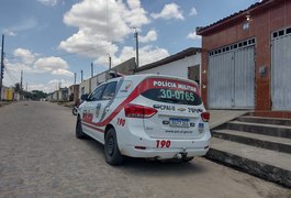 Após reportagem de carro abandonado, família encontra homem assassinado em Arapiraca