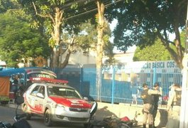 Suspeitos de roubo caem de moto e são apreendidos em Arapiraca