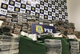 Juiz decreta prisão de homem flagrado com uma tonelada de cocaína em Canapi