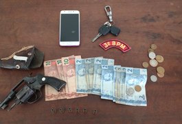 Motorista é flagrado com arma de fogo na cintura em Arapiraca