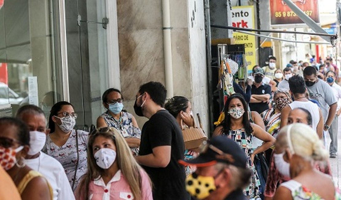 Brasil reduz taxa de contágio do novo coronavírus de 2,81 para 0,98