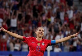 EUA derrotam Inglaterra e estão na final da Copa Feminina