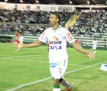 Chapecoense vence Boa Esporte e tira Palmeiras da liderança