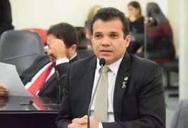 Apoiado por Célia, Ricardo Nezinho é indicado como pré-candidato à prefeitura de Arapiraca
