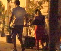 Joelma é vista de mãos dadas com ex dois meses após término