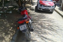 Menor é apreendido com moto roubada em Arapiraca