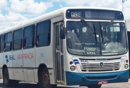 Casal armado assalta passageiros de transporte coletivo em Arapiraca