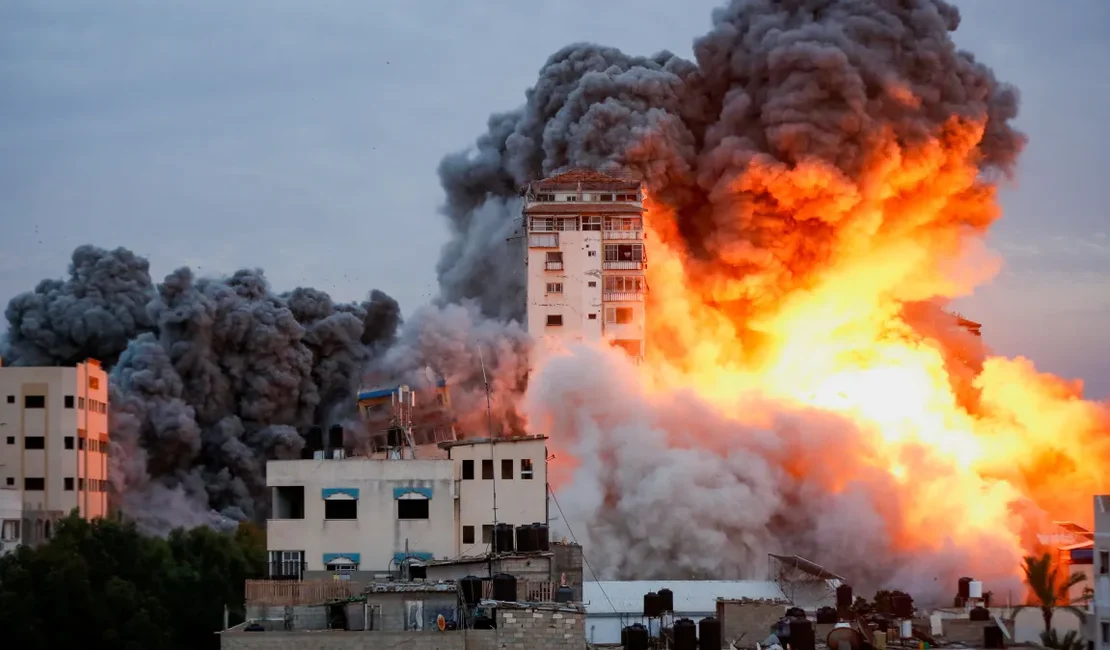 Israel e Hamas assinam novo cessar-fogo em Gaza, com mediação internacional