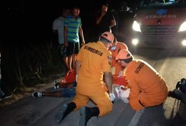 Casal e criança que trafegavam em moto ficam feridos após colisão em Arapiraca