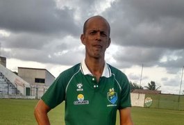 Sem vencer há quatro rodadas, Coruripe dispensa técnico Joécio Barbosa