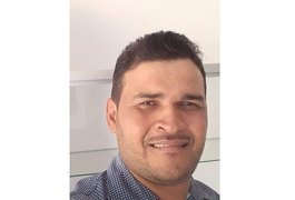 Motociclista morre ao colidir moto em trator na AL 125, no Sertão alagoano
