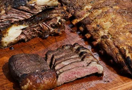Policial é preso por comer picanha, beber cervejas e se recusa pagar