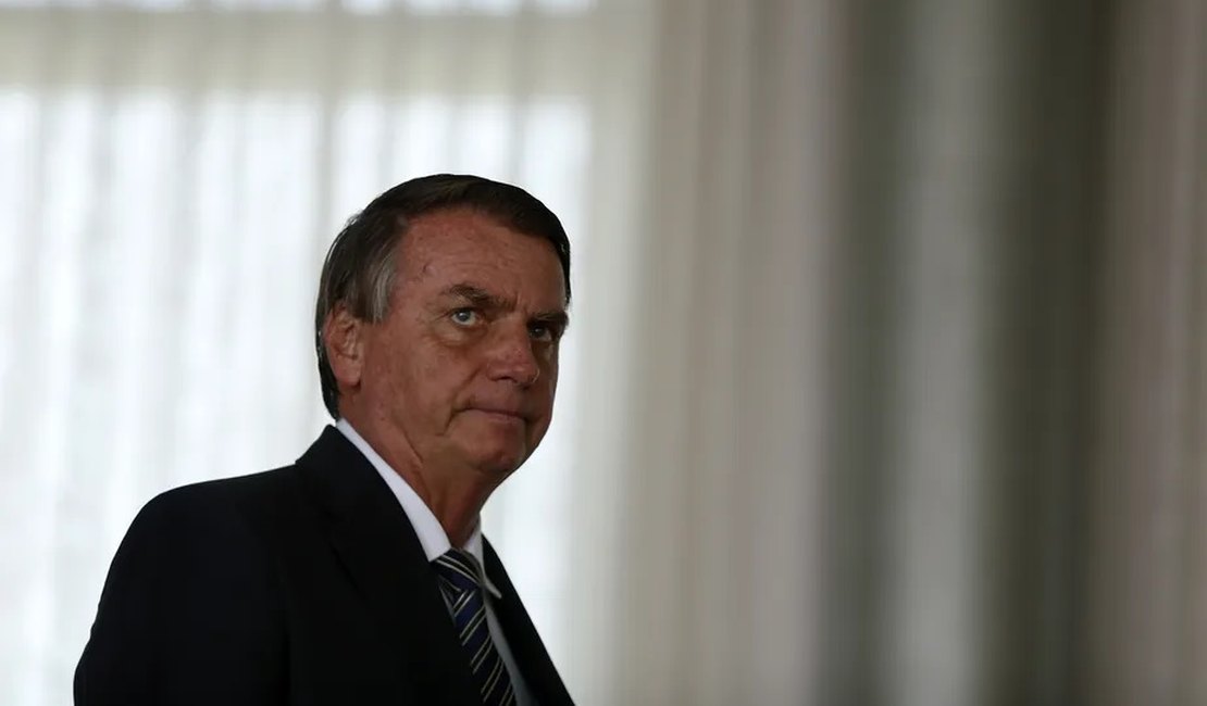 Em recuperação de infecção na perna, Bolsonaro é atendido em posto médico do Planalto