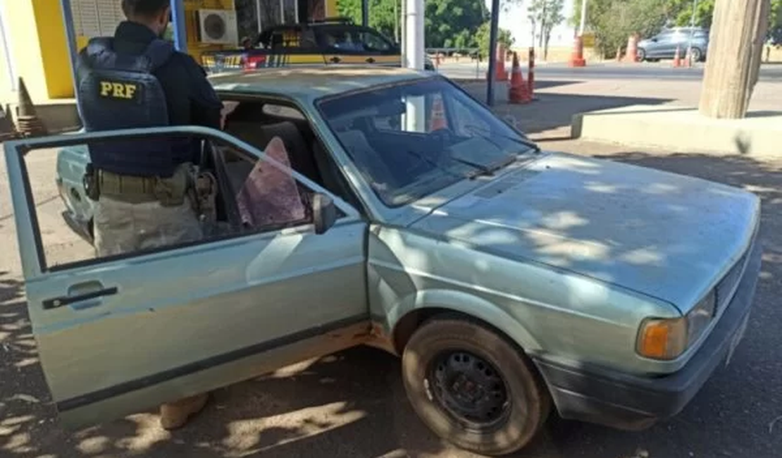 Quatro jovens são detidos após furtarem carro de agricultor para encontrar namoradas