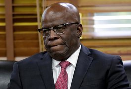 Joaquim Barbosa anuncia que não será candidato à Presidência