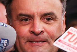 Oposição costura encontro entre Michel Temer e Aécio Neves