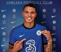 Chelsea anuncia a contratação do zagueiro Thiago Silva, ex-PSG