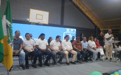 Luciano Barbosa entrega praça e ginásio de esportes no Jardim das Paineiras