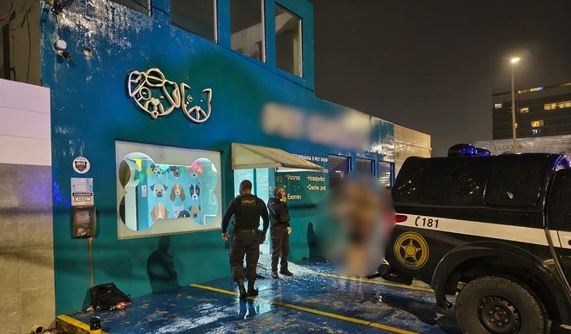Polícia Civil prende em flagrante casal por furto a uma clínica veterinária e pet shop em Maceió