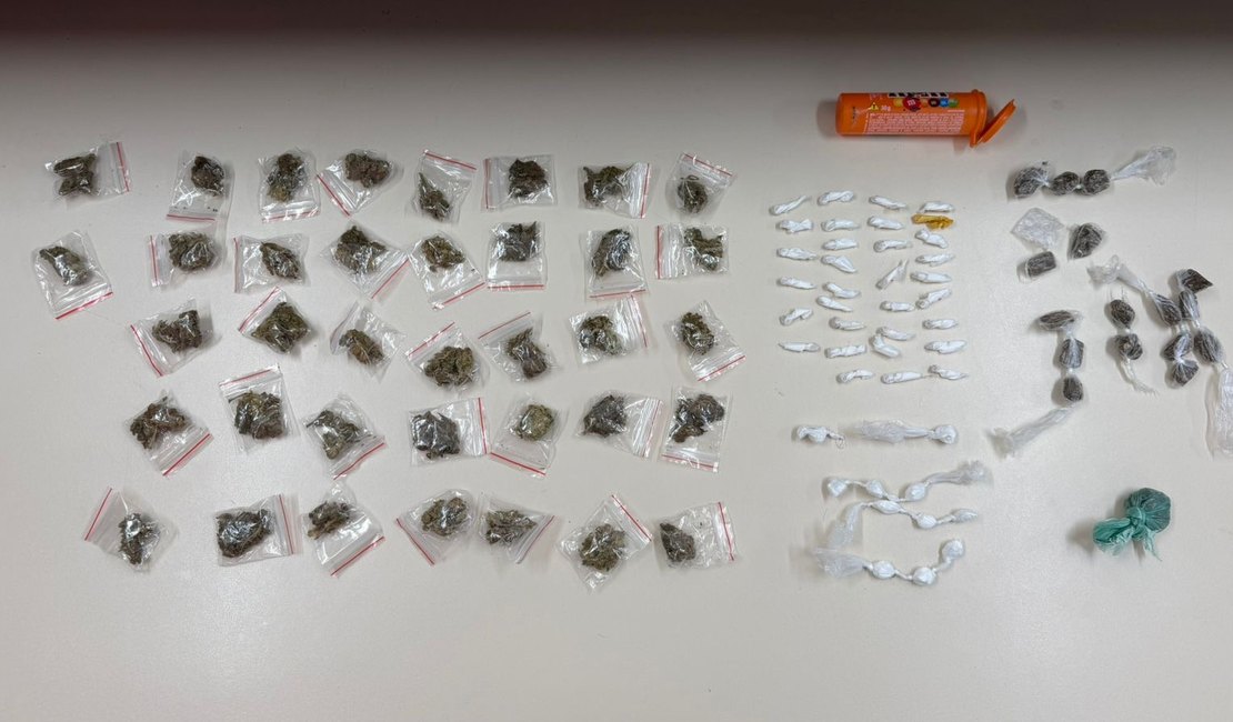 Polícia Militar apreende maconha, crack e cocaína e prende suspeito em Taquarana