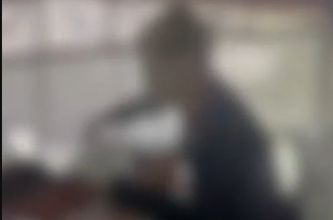 Adolescente com deficiência intelectual e TDAH é agredido em escola de Atalaia por outro estudante e família faz denúncia