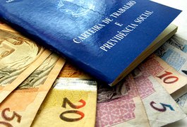 Abono de R$ 880 do PIS pode ser sacado até a próxima quinta (30)