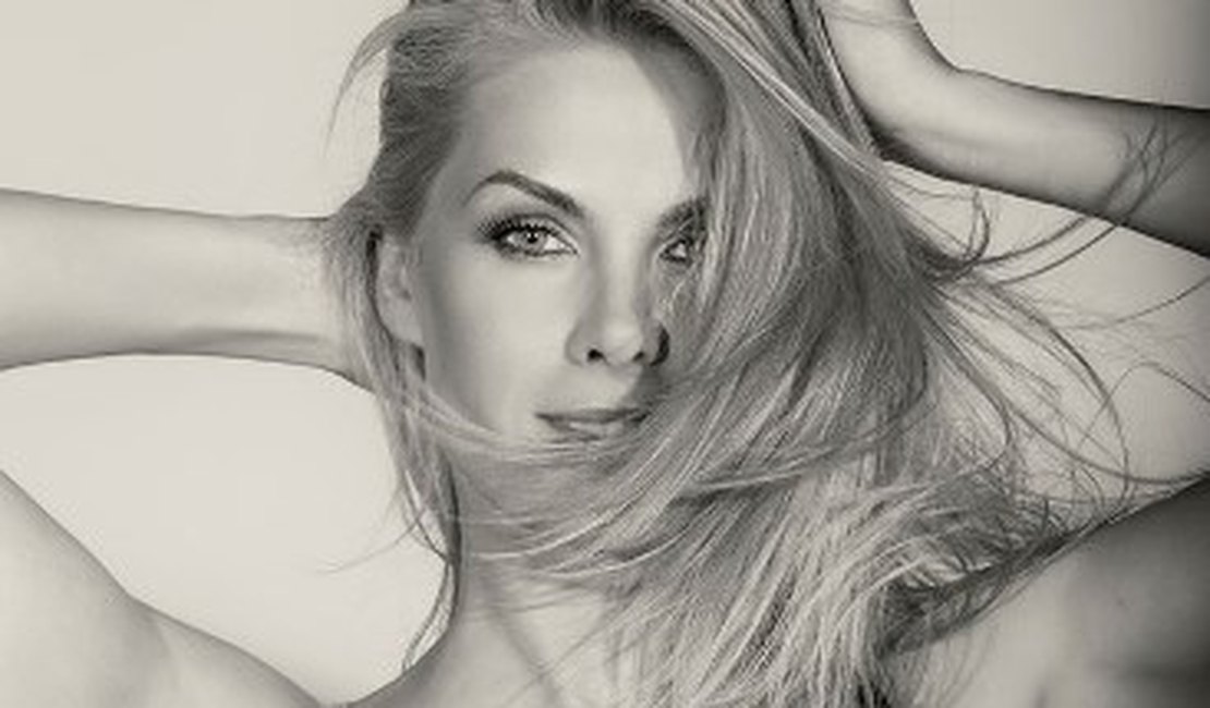 Uau! Ana Hickmann faz ensaio sensual de lingerie para revista