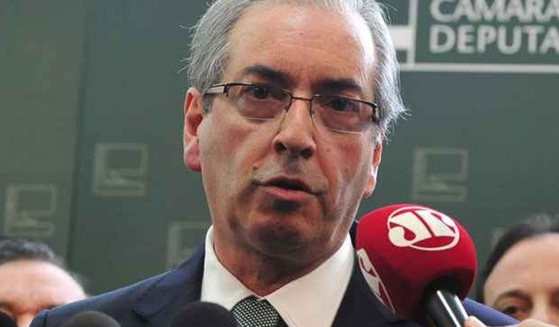 'Podem pressionar, eu não renuncio', diz Eduardo Cunha