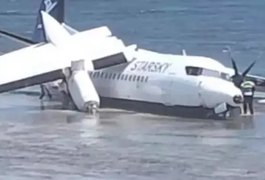 Avião com 55 pessoas faz pouso de emergência no mar na Somália