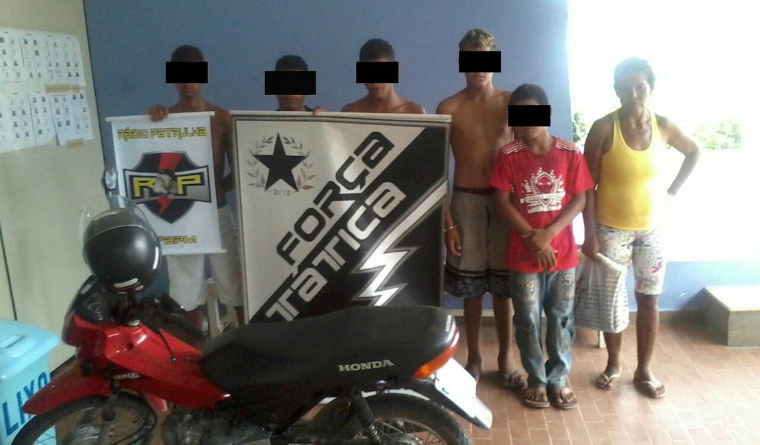 Seis pessoas são detidas por envolvimento em roubo de moto, em Arapiraca