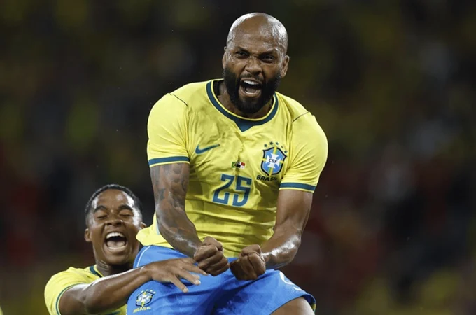 Brasil goleia o Panamá por 6 a 2 no último jogo em casa antes da Copa do Mundo