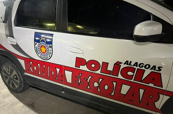 BPESC apreende aluna após tumulto em sala de aula com uso de spray de pimenta