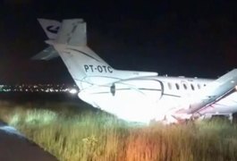 Avião com Aécio Neves faz pouso de emergência