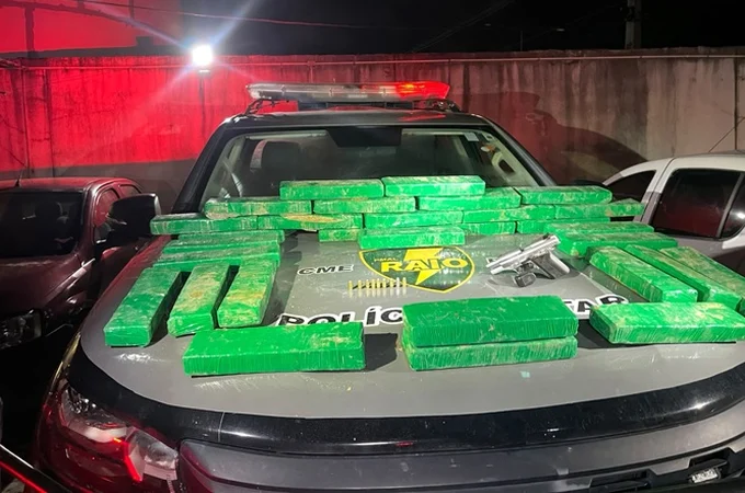 PM prende homem com 30kg de maconha no Conjunto Caetés, no Benedito Bentes