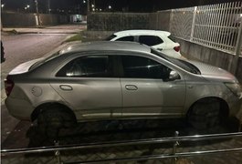 PM apreende veículos adulterados durante abordagens em Alagoas
