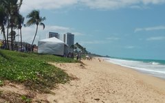 Atleta morre durante competição de handsurf