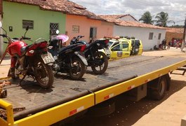 Três motocicletas roubadas são encontradas em residência no bairro Primavera, em Arapiraca