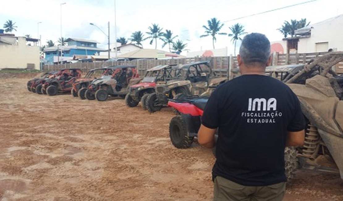 Trafegar de carro na areia das praias alagoanas pode gerar multa e apreensão