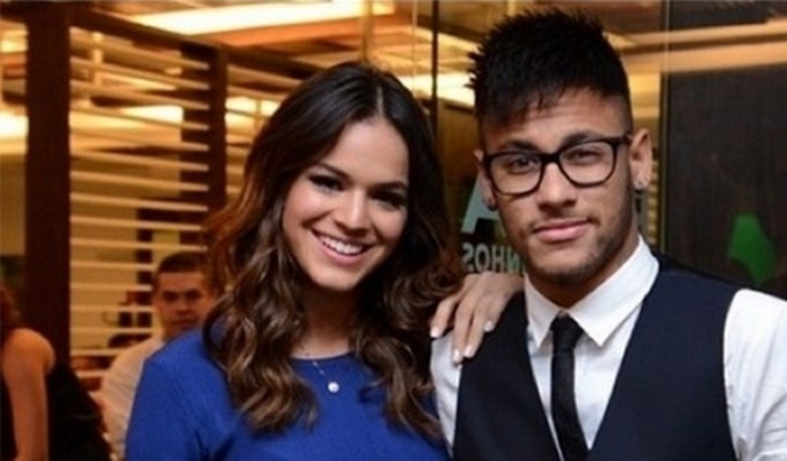 Neymar diz ter sido 'muito apaixonado' por Marquezine e sonha em casar