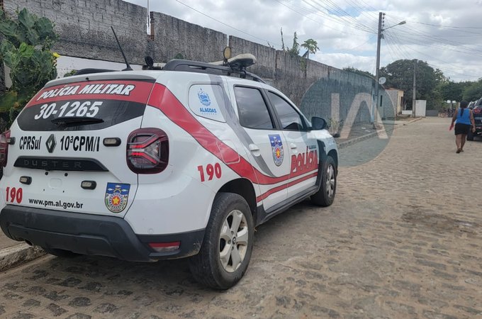 Sobrinho de Sertório Ferro, ex-prefeito de São Sebastião, é assassinado a facadas em casa; carro da vítima foi abandonado na zona rural