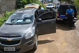 VÍDEO. Veículo roubado da casa da mãe do prefeito de Pão de Açúcar foi encontrado durante patrulhamento da ROCAM, em Arapiraca