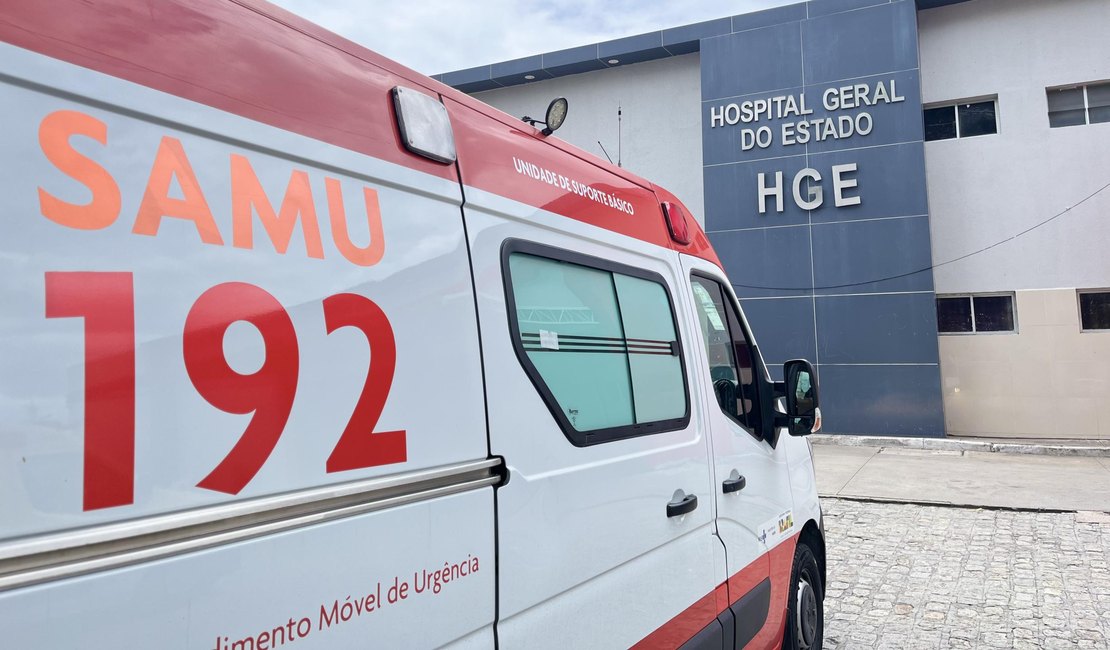 Rede estadual de saúde salva a vida de criança que teve afundamento de crânio após queda de coco, em AL