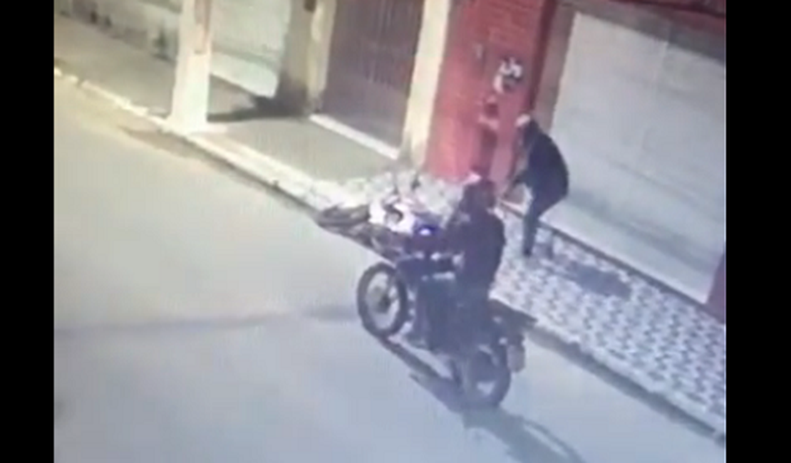 VÍDEO. Câmeras de segurança registram assassinato em São Sebastião, AL