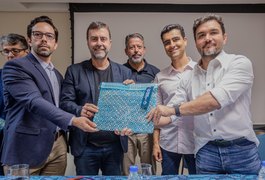 JHC participa de evento que discute impacto da mineração no turismo de Maceió