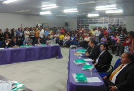 Vereadores de Arapiraca cobram explicações a Rogério Teófilo sobre denúncias