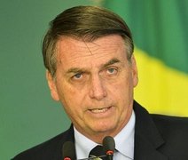 Bolsonaro ataca informação de colunista da revista Veja: 'Canalhice'