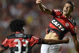 Ederson desencanta, e Flamengo vence o Inter: 1 a 0 em Cariacica